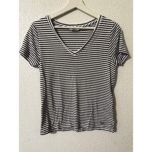 Vineyard Vines Womens Striped V‎ Neck Tee Shirt Whale Logo Medium Black White